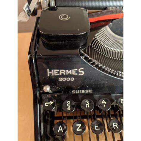 machine à écrire hermes 2000